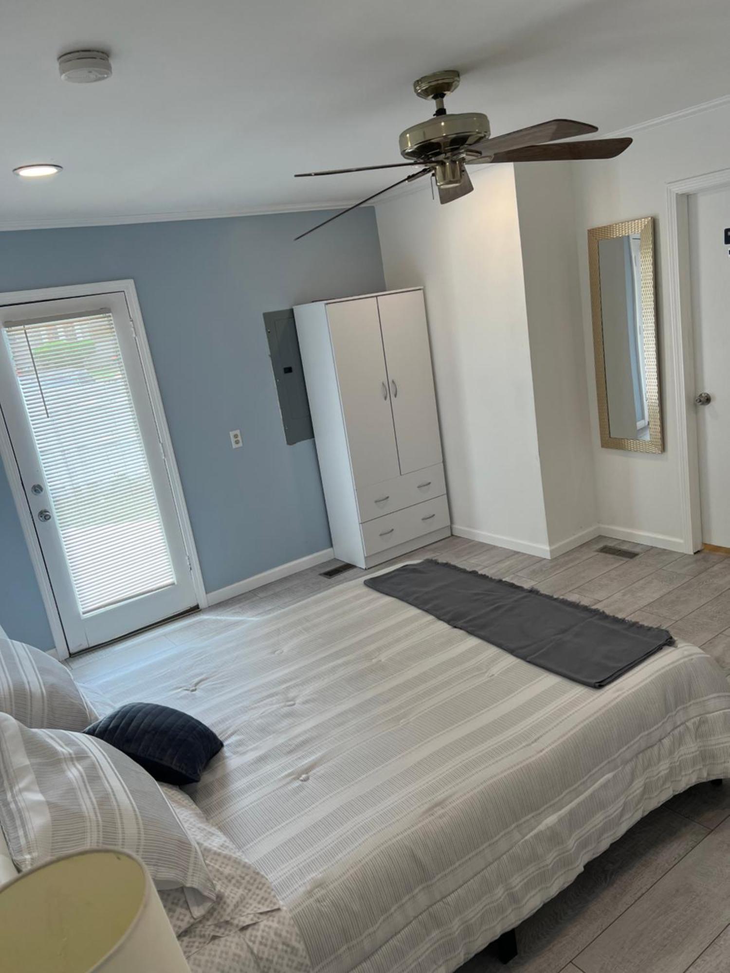 Cozy Private Suite 5 Min From Saint Francis Hospital And Woodland Hills Mall Tulsa Exteriör bild
